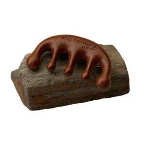 Peine Madera Ritual SHU UEMURA